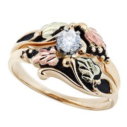 Roter Diamant Rose - Black Hills Goldring / Maßgeschneidert In