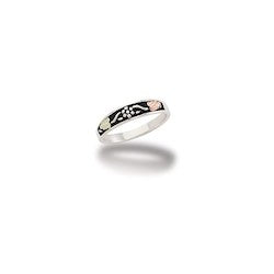 Black Hills Gold and Silver Antiqued Ladies Band